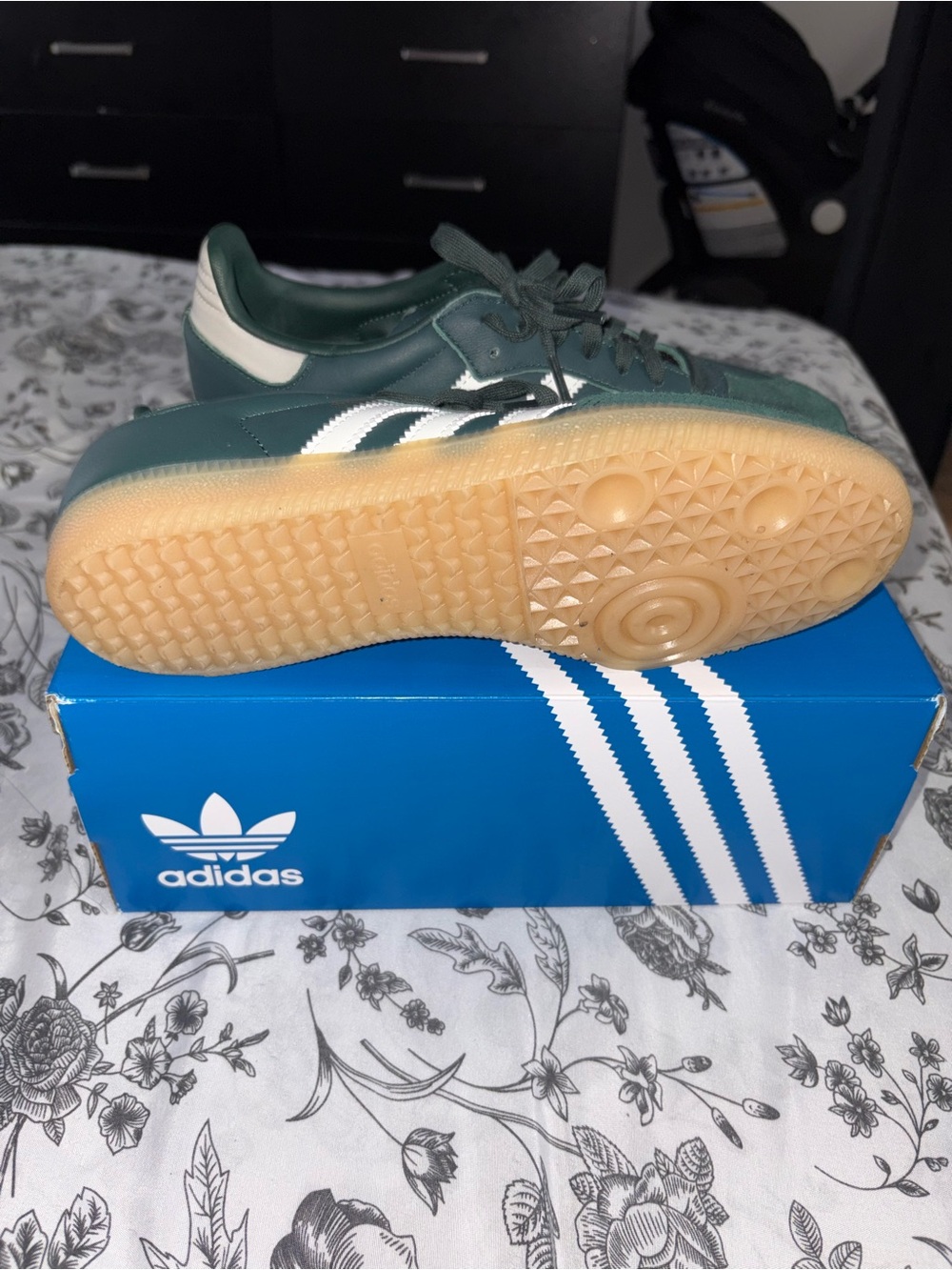 adidas Originals Samba OG J Dark Green & White Women's Sneakers - Picture 2 of 7